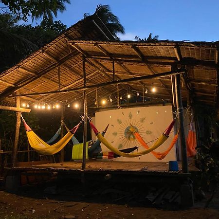 Amihan Beach Hostel San Vicente  Luaran gambar