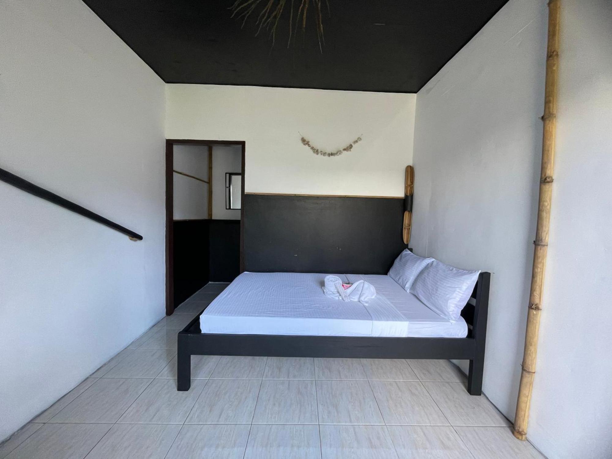 Amihan Beach Hostel San Vicente  Luaran gambar